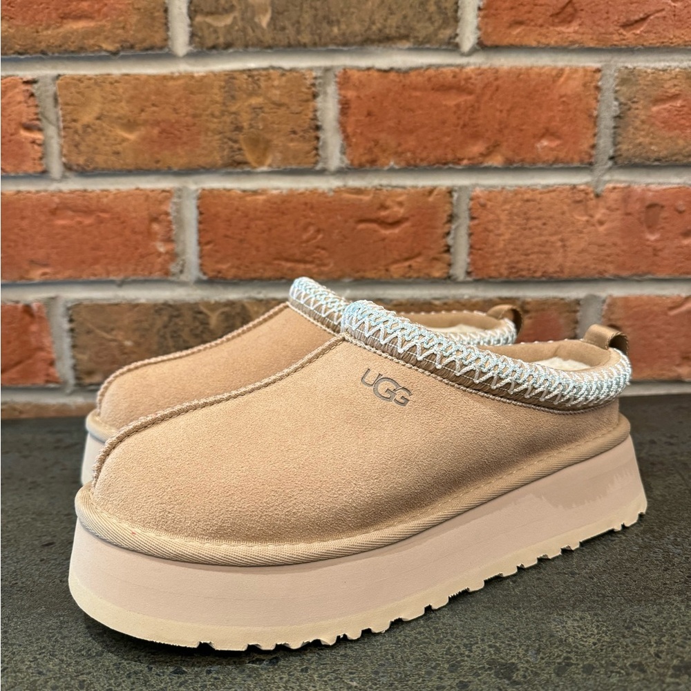 Ugg Tazz SAND Womens